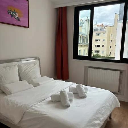 アパート Iena Boissiere パリ